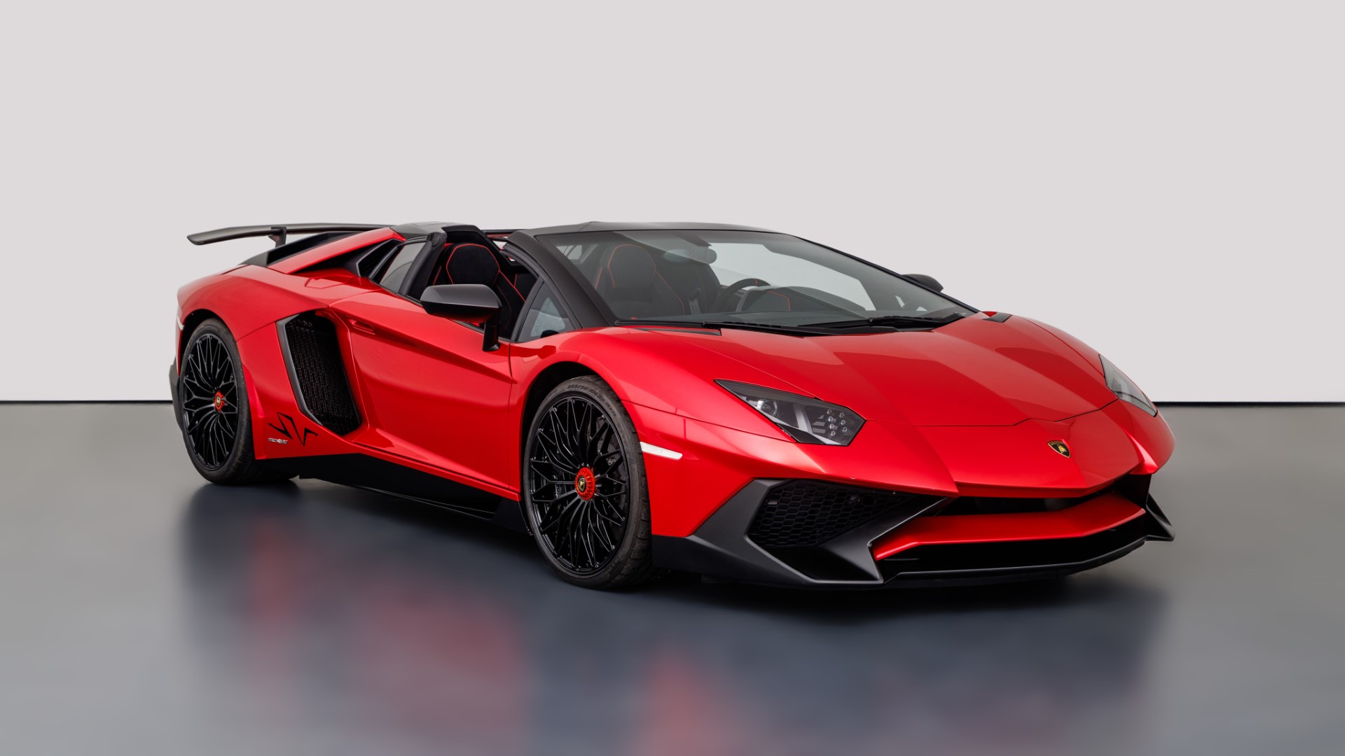 Lamborghini Aventador LP750-4 Super Veloce Roadster